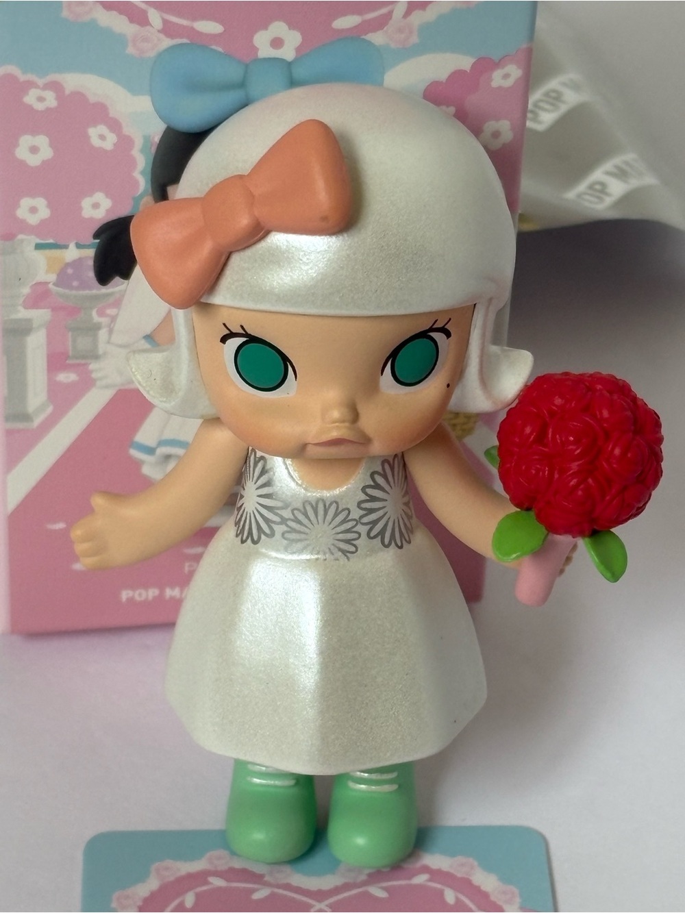Pop Mart Molly Wedding Flower Girl